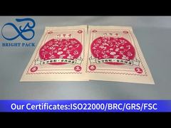 borsa gialla con chiusura lampo e finestra trasparente