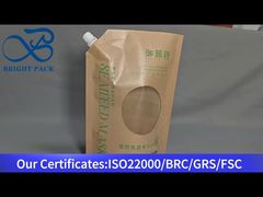 sacchetto per liquidi in carta kraft con beccuccio e finestra trasparente