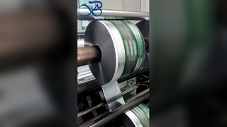 Pellicola avvolgente in rotolo multiuso flessibile per esigenze di imballaggio alimentare e al dettaglio