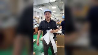 Glassine traslucida del sacchetto di carta senza plastica per la confezione di stoccaggio di indumenti